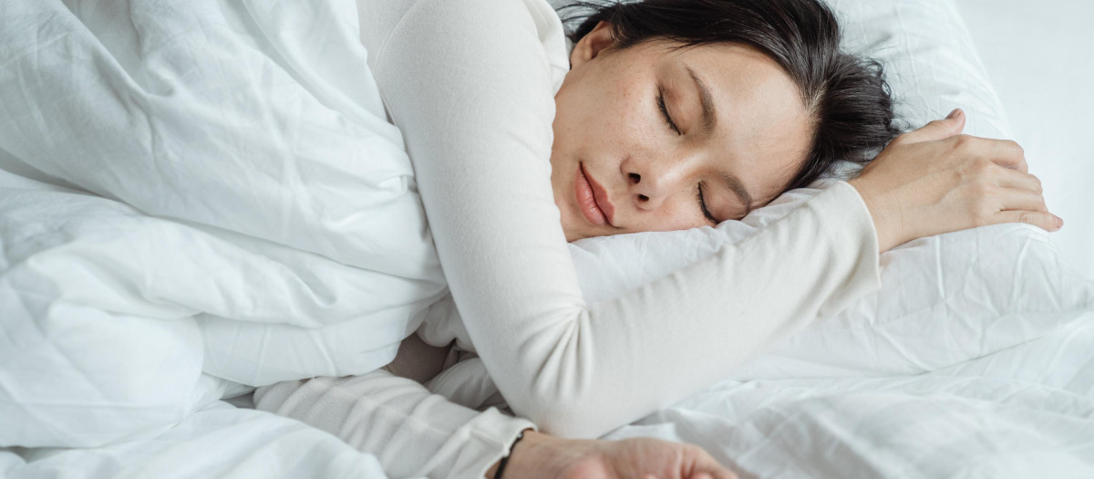 Cuando nuestro cuerpo se relaja y se queda inmóvil nuestro cerebro se manifiesta de forma inconsciente