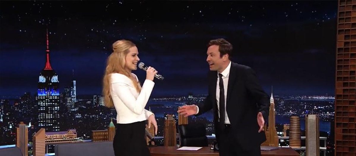 Evan Rachel Wood deslumbró con sus imitaciones musicales en el programa de Jimmy Fallon