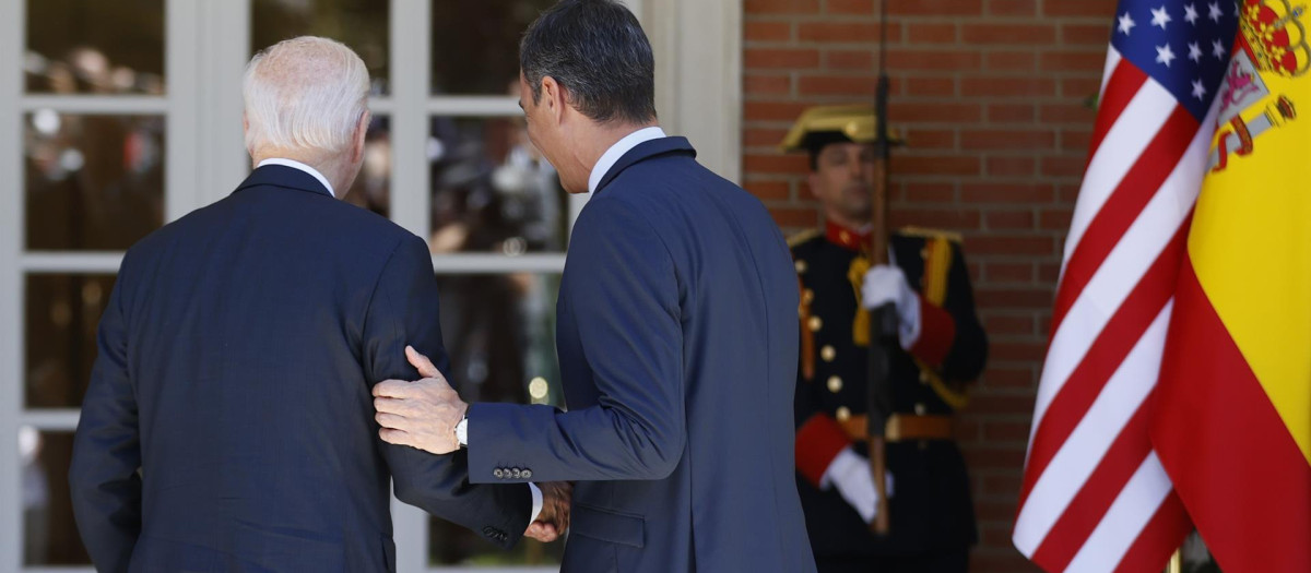 El presidente de los Estados Unidos, Joe Biden, llega a la Moncloa para un encuentro con Pedro Sánchez