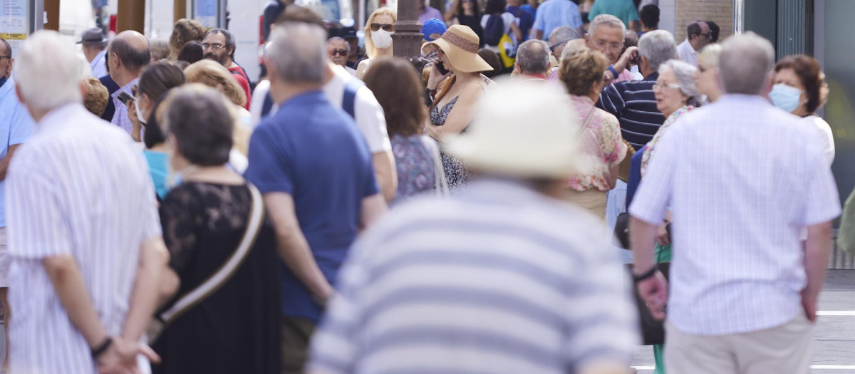 En cuanto a los fallecidos por COVID-19, se han notificado 107 más