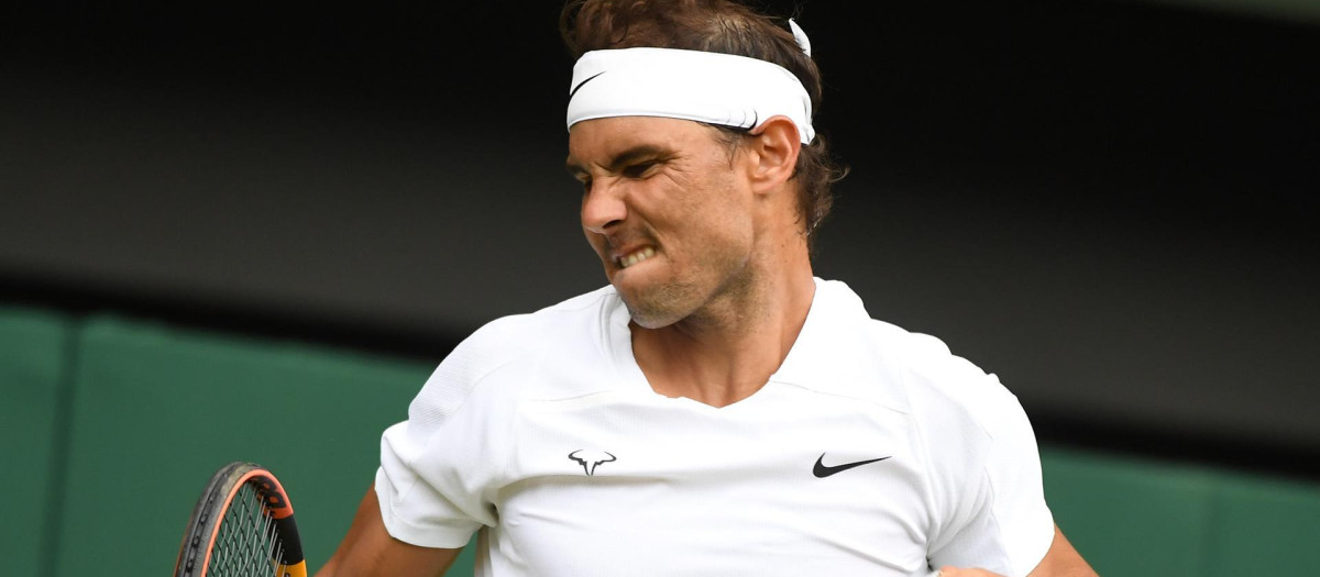 El gesto de rabia de Nadal en su estreno en Wimbledon