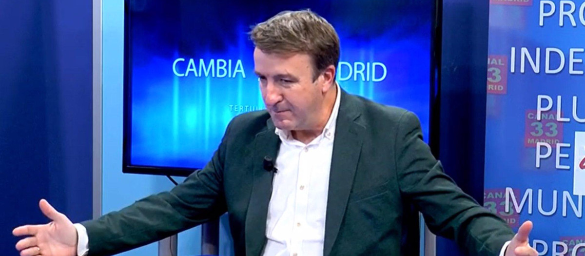 El alcalde de Tres Cantos, Jesús Moreno

El alcalde de Tres Cantos, Jesús Moreno (PP), está celebrando sus 10 años de mandato con más proyectos a la vista y anunciando que la nueva estación de Cercanías, Tres Cantos Norte, abrirá a finales de 2024 si se cumplen los plazos.

ESPAÑA EUROPA MADRID POLÍTICA
CANAL 33