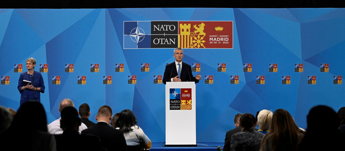 Rueda de prensa de Stoltenberg
