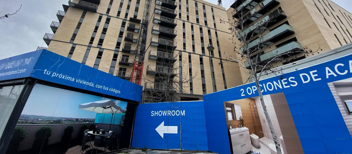 Edificio de viviendas en construcción