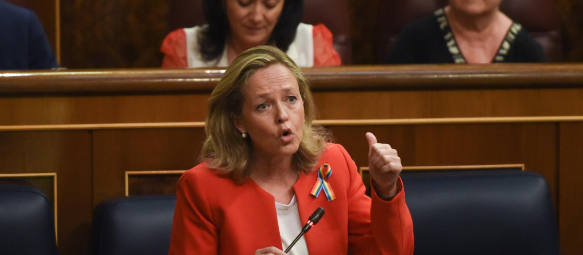 Calviño no hace remontar las cifras de la economía española.