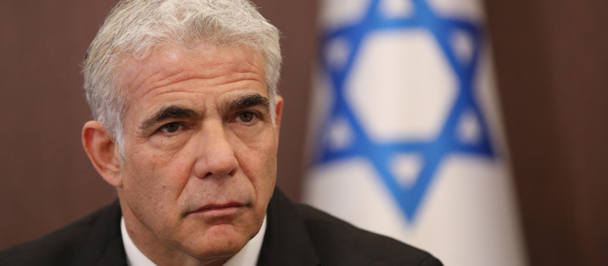 Tras la disolución del parlamento de Israel Yair Lapid asumirá interinamente como primer ministro