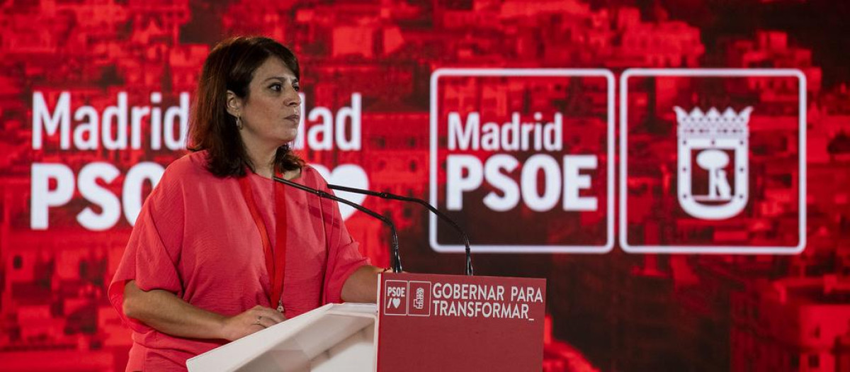 Adriana Lastra durante su discurso