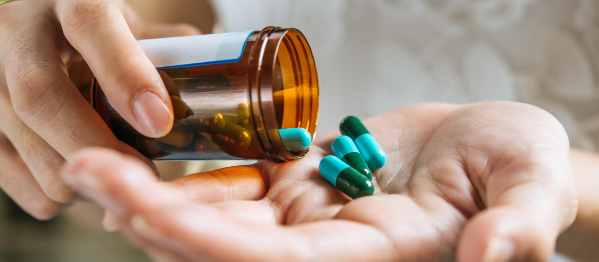 Contiene bacterias, L-cisteína y B12