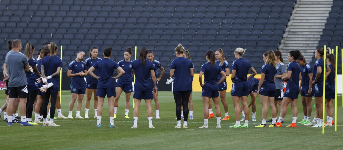 Entrenamiento de la selección española femenina
