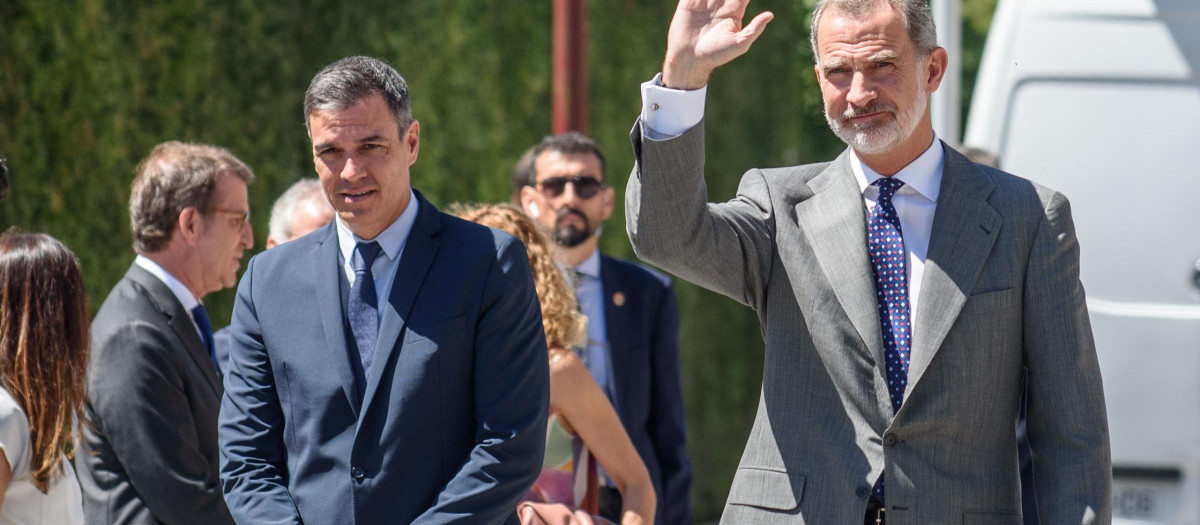 Sánchez y el Rey en Ermua