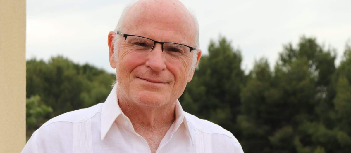 Elías Amor, economista cubano exiliado en España