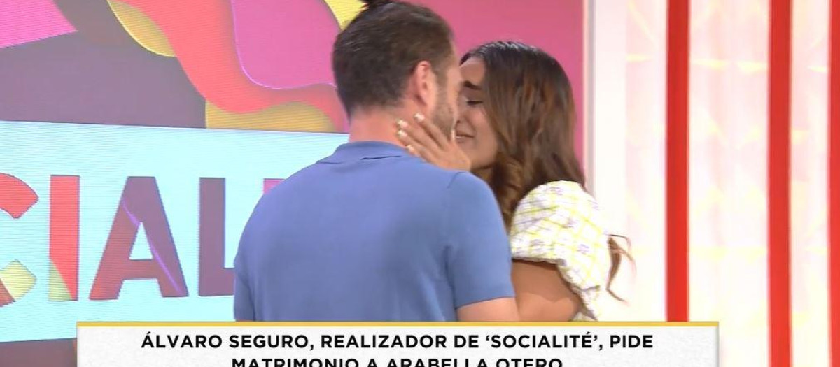 Álvaro Seguro le pide matrimonio a Arabella Otero