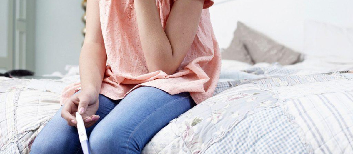 Los padres juegan un papel crucial en el apoyo de su hija adolescente embarazada