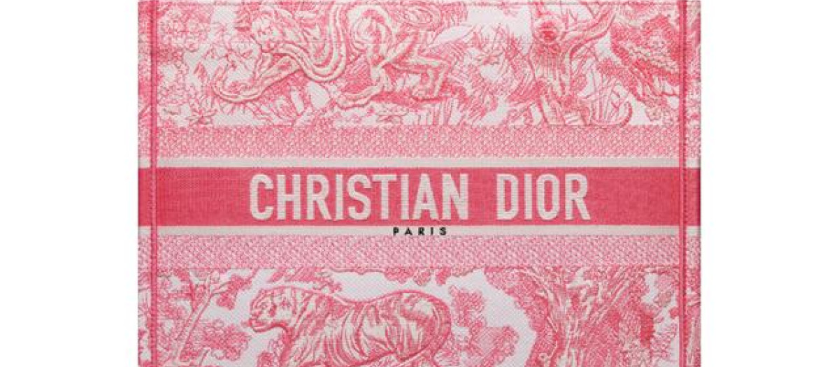 Dior, bolso Book Tote en Toile de Jouy
