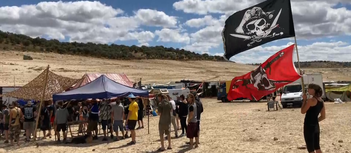 Muere una mujer suiza en la fiesta hippie ilegal de Zamora