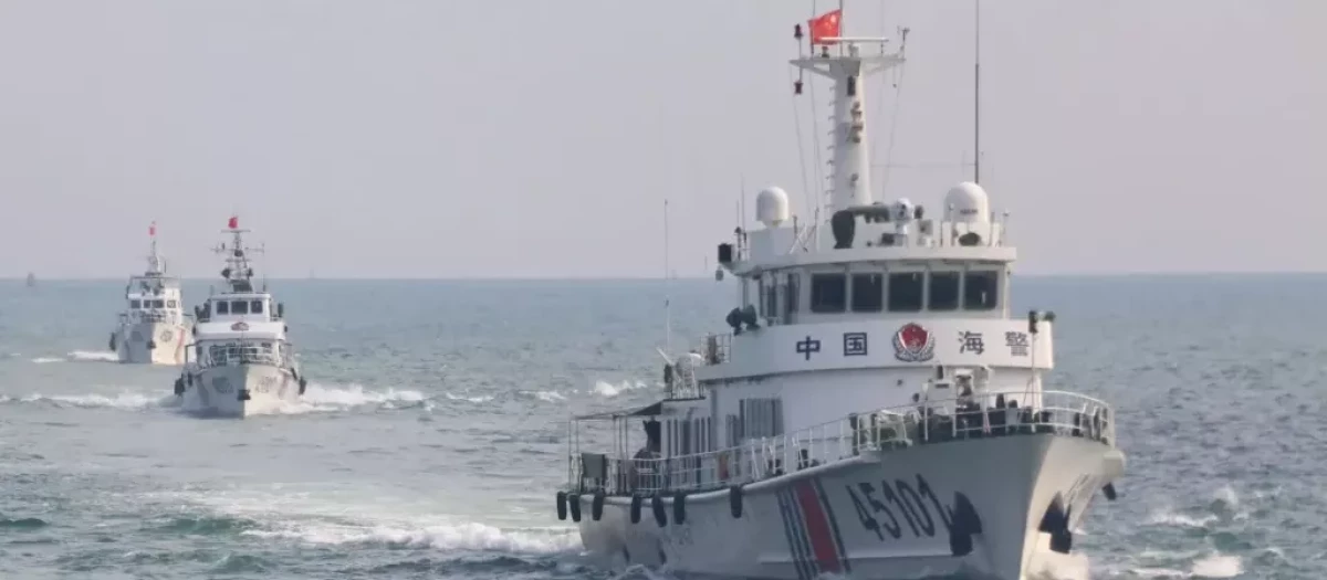 Guardacostas chinos patrullan la zona en disputa con Filipinas y Japón