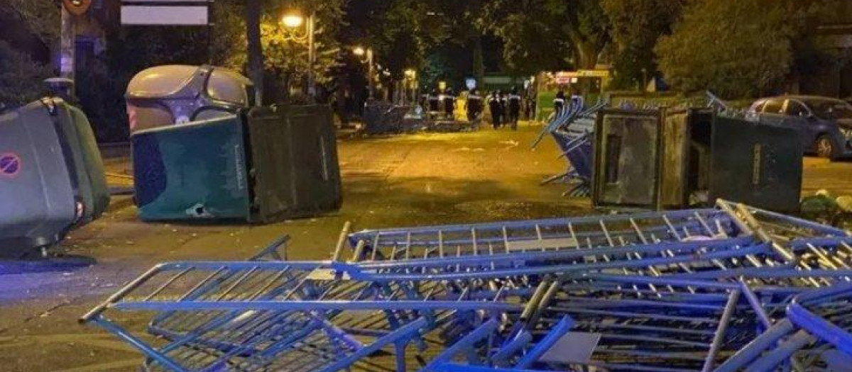 Los disturbios se han extendido por las calles aledañas al recinto ferial