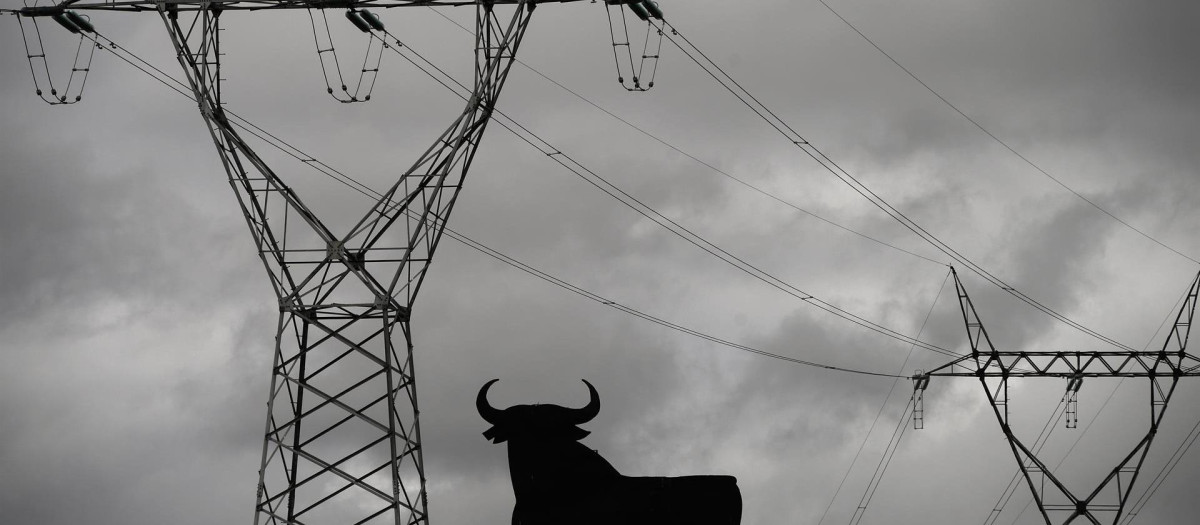 La luz subirá este miércoles hasta 476,39 euros/MWh, su segundo precio más alto