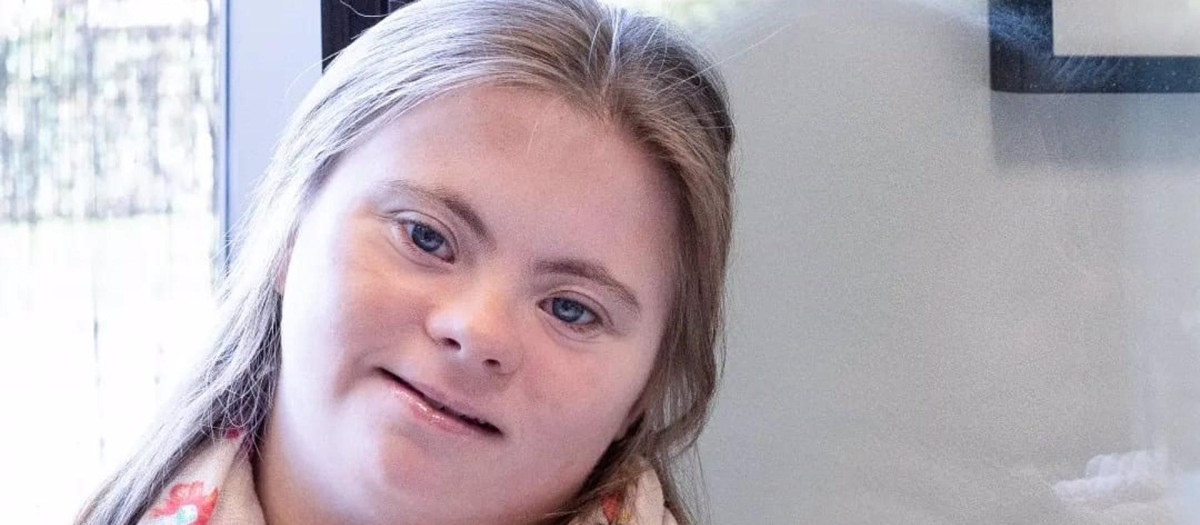 María Sánchez de Lamadrid, una joven de 20 años con Síndrome de Down ha afirmado que la gente aún tiene "prejuicios" hacia las personas que nacen con trisomía 21 y a ellos se dirige para decirles que son "normales y corrientes".

ESPAÑA EUROPA SOCIEDAD MADRID
INÉS VELASCO