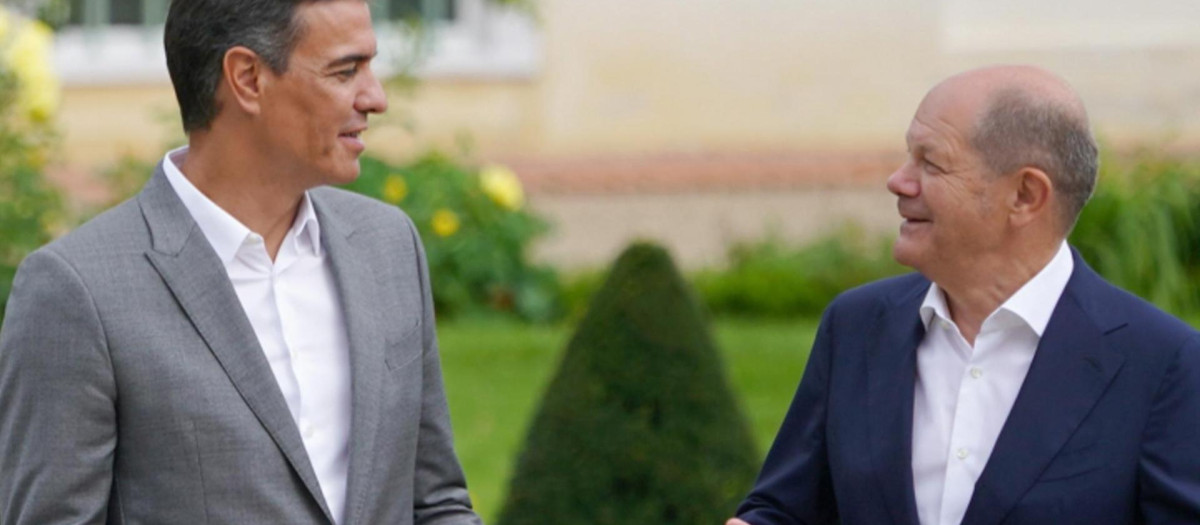 Pedro Sánchez junto a Olaf Scholz la semana pasada en Alemania