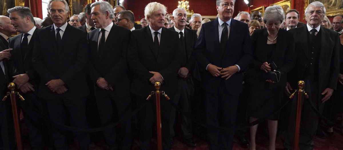 From left, Labour leader Sir Keir Starmer, former prime ministers Tony Blair, Gordon Brown, Boris Johnson, David Cameron, Theresa May and John Major ahead of the Accession Council ceremony at St James's Palace, London, London, Saturday, Sept. 10, 2022, where King Charles III is formally proclaimed monarch. (Kirsty O'Connor/Pool Photo via AP) *** Local Caption *** .