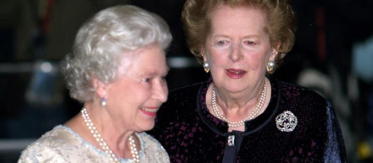 Isabel II y Thatcher, en 2005