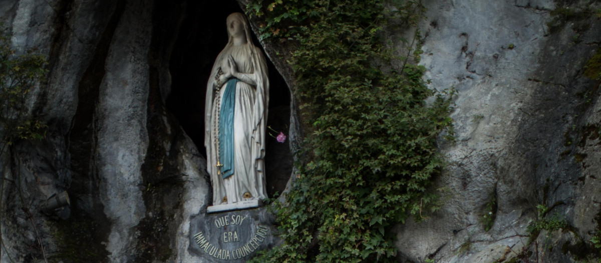 La gruta de Lourdes