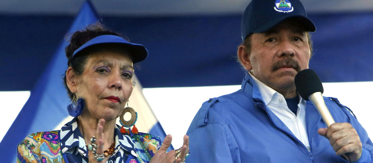 El presidente Daniel Ortega junto a su mujer Rosario murillo, 5 de septiembre de 2018