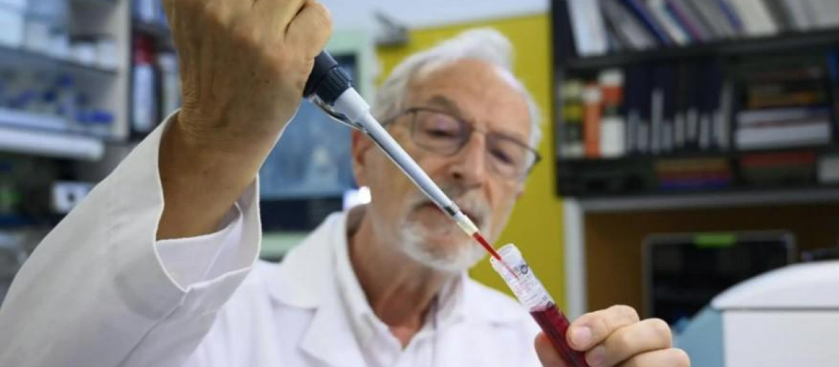 Luis Enjuanes, director del laboratorio del CSIC