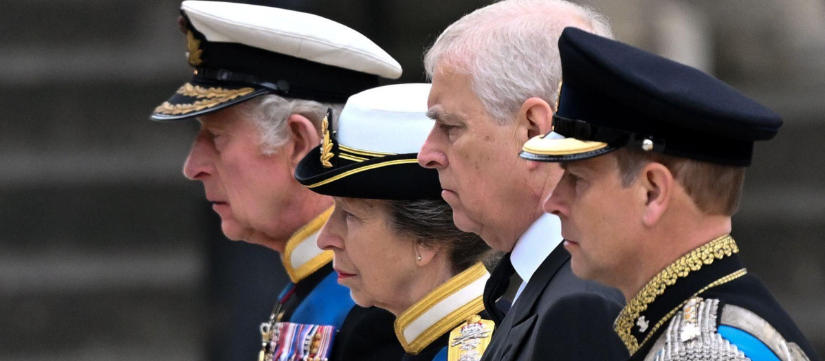 Mandatory Credit: Photo by Tim Rooke/Shutterstock (13400105dl)
King Charles III, Princess Anne, Prince Andrew and Prince Edward
The State Funeral of Her Majesty The Queen, Service, Westminster Abbey, London, UK - 19 Sep 2022 *** Local Caption *** .