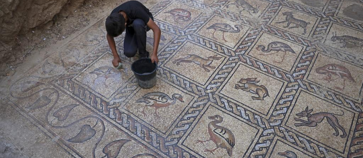 Plano del mosaico descubierto en Gaza descubierto por el agricultor Salman al-Nabahin