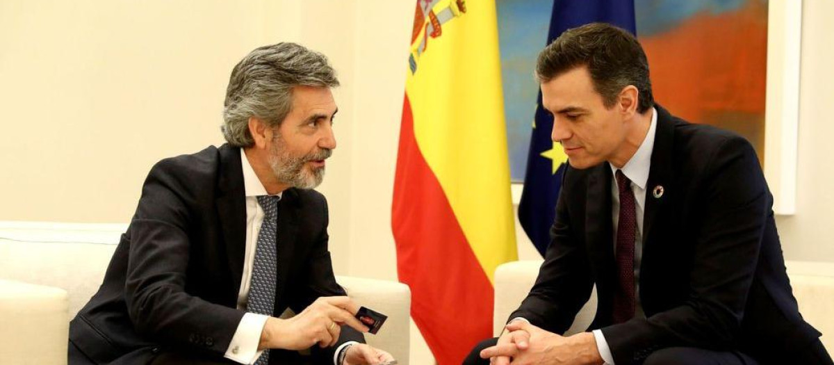 Carlos Lesmes (izquierda) y Pedro Sánchez durante su último encuentro en Moncloa