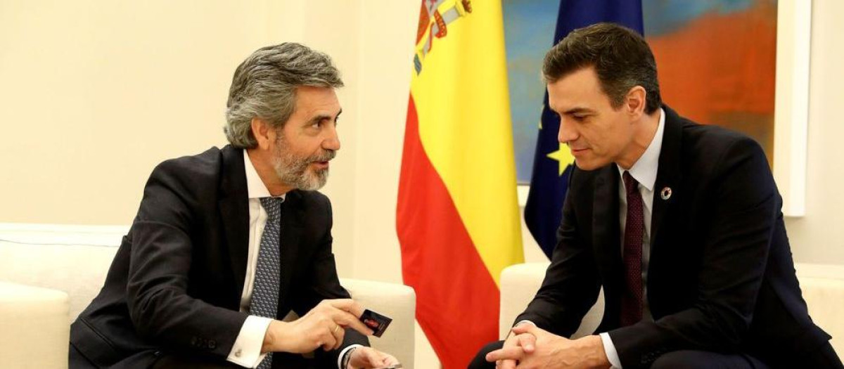 Carlos Lesmes (izquierda) y Pedro Sánchez durante su último encuentro en Moncloa