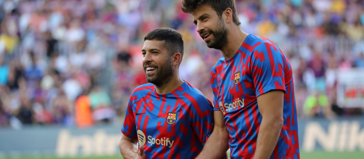 gerard pique y jordi alba
