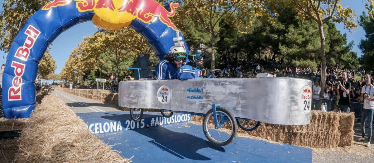 Red Bull Autos Locos