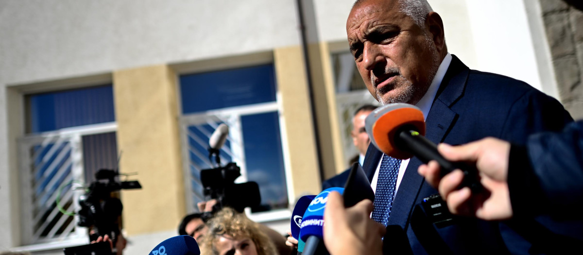 Boiko Borisov, tras votar en el colego elctoral