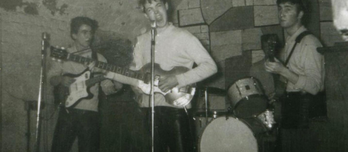 The Beatles en The Cavern en julio de 1961