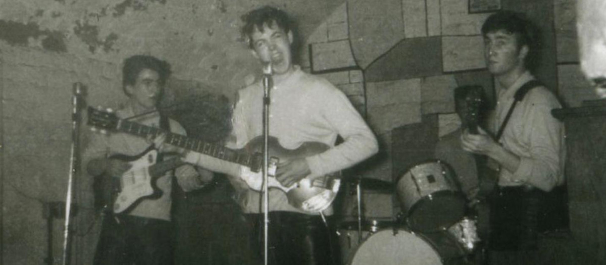 The Beatles en The Cavern en julio de 1961