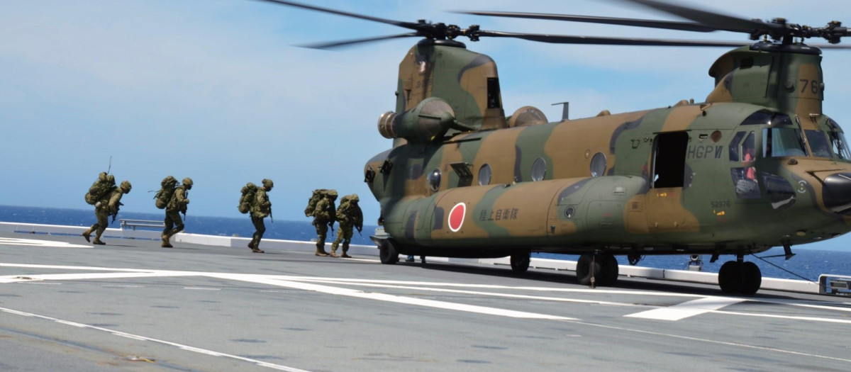 Militares japoneses se disponen a participar en los ejercicios militares conjuntos con EE.UU.