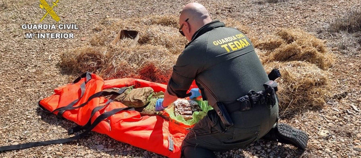 La Guardia Civil neutralizó 15 kilos de dinamita Goma-2 el pasado lunes en Baleares