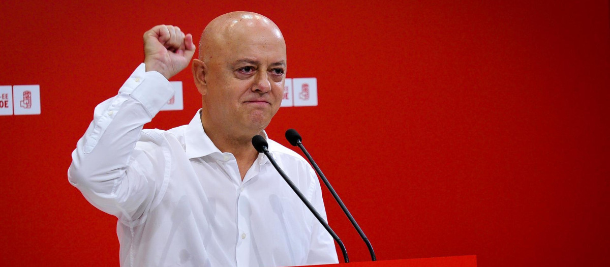 Odon Elorza en la sede del PSE-PSOE