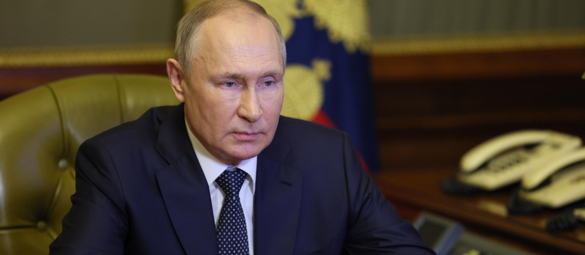 Putin en una reunión en San Petesburgo