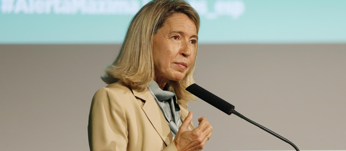 María Calvo interviene en la conferencia organizada por NEOS