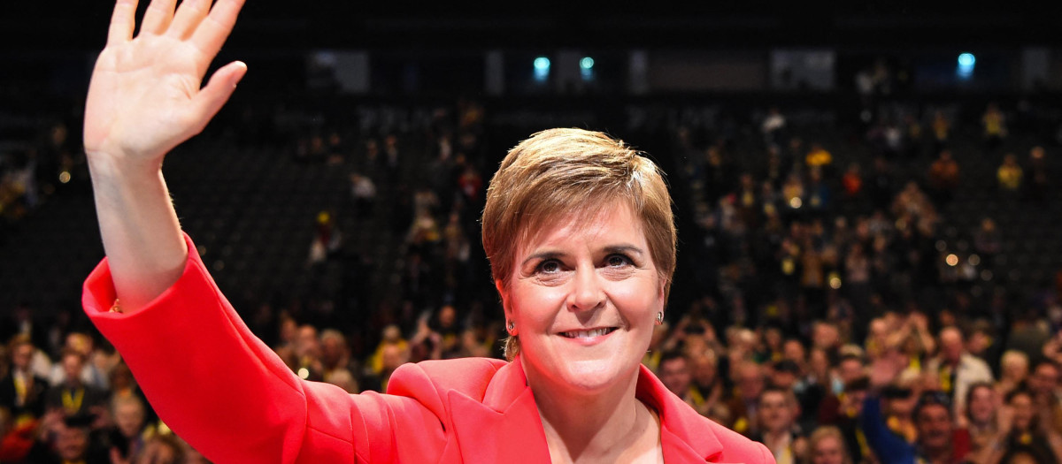 Nicola Sturggeon, primera ministra escocesa, en un mitin