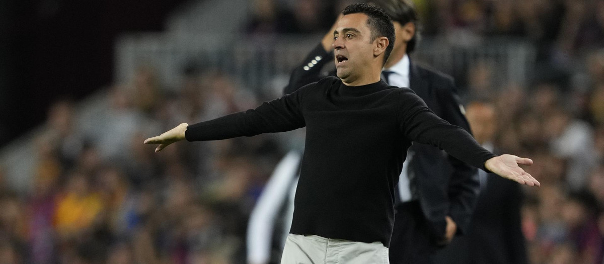 Xavi empeora los números de Koeman en Champions