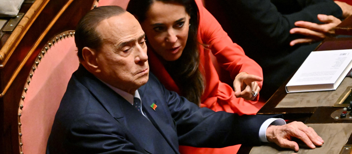 Berlusconi enfadado