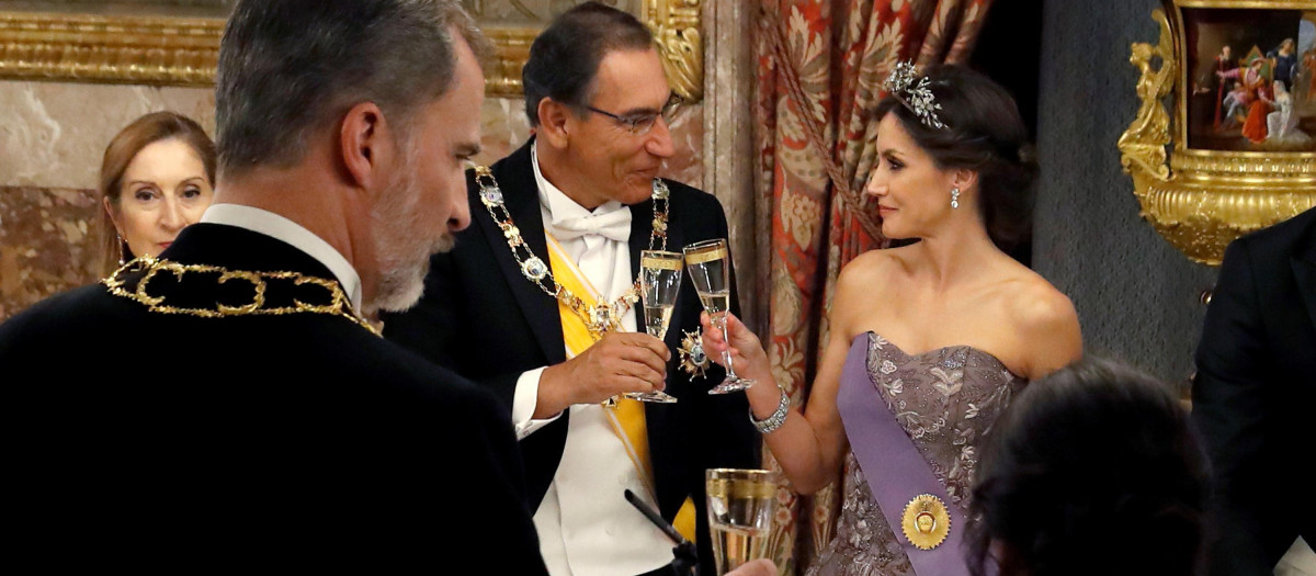 Spanish King Felipe VI and Queen Letizia with Peru President Martin Alberto Vizcarra Cornejo and wife Maribel Diaz during a gala dinner at the Royal Palace, in Madrid, due to the official trip of Peru President to Spain, on Wednesday 27 Febrary 2019