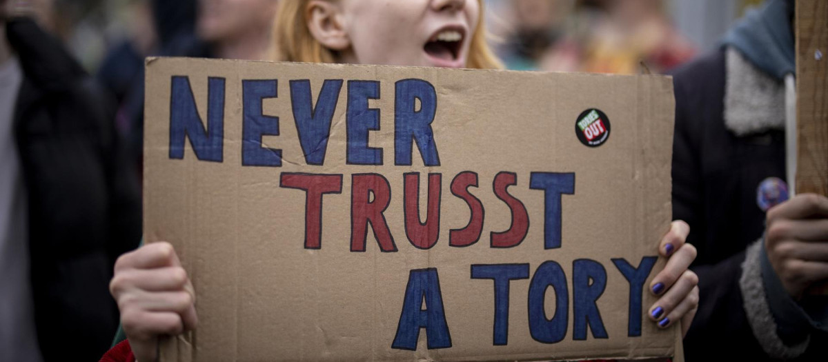 Protesta contra el Gobierno de la primera ministra Liz Truss