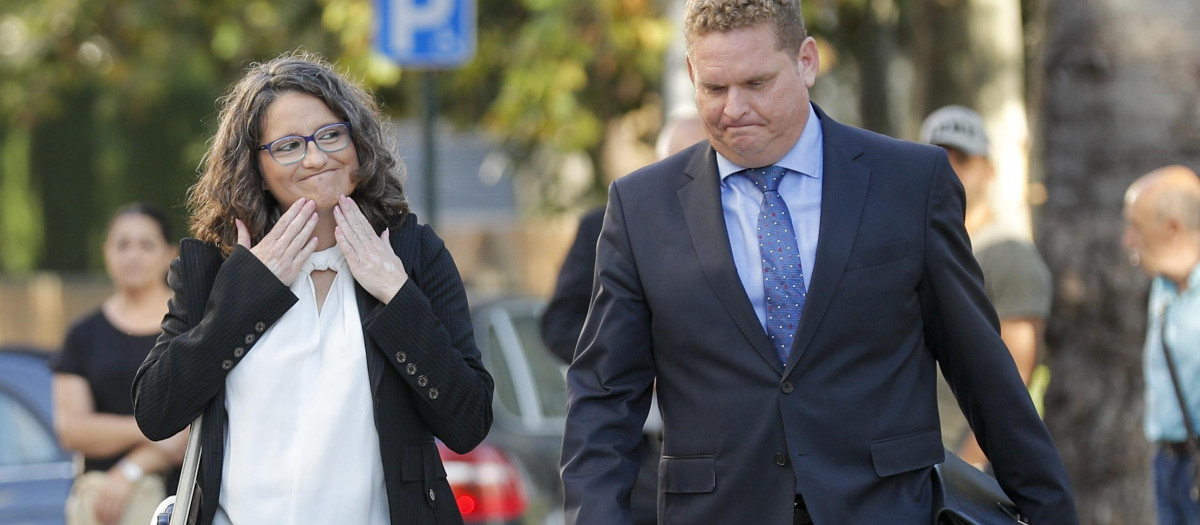 La exvicepresidenta del Gobierno valenciano y exconsellera de Igualdad y Políticas Inclusivas, Mónica Oltra, ha llegado a las nueve en punto de la mañana a la Ciudad de la Justicia de Valencia el pasado 19 de septiembre