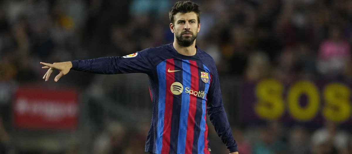 Piqué recibió pitos por parte de la afición